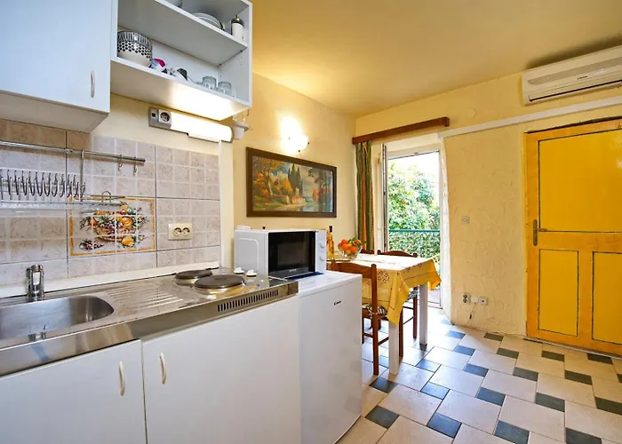 Guest house Senko Trpanj
